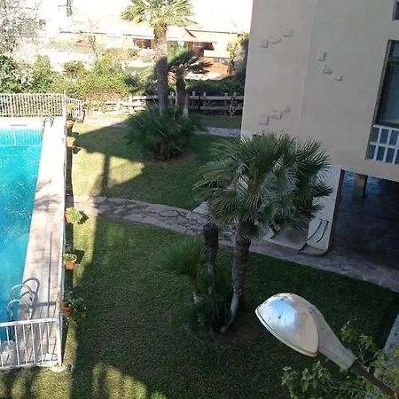 Проживание в семье Casa De Adriana *